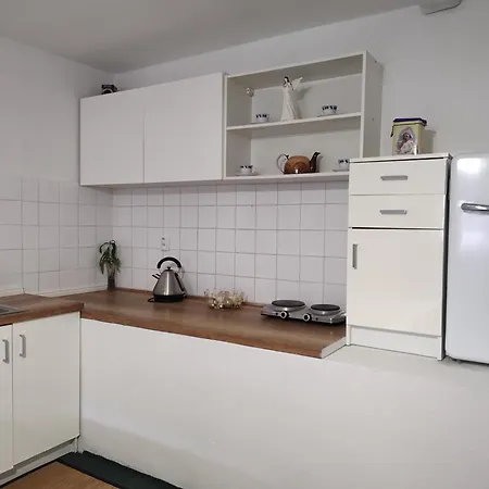 Sarka Apartment