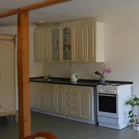 Sarka Apartmán *
