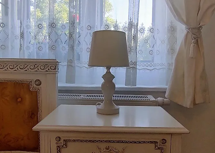 Sarka Apartment *